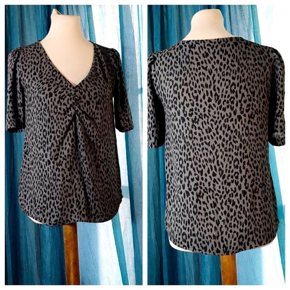Loft Gray & Black Leopard Print Top Size XS